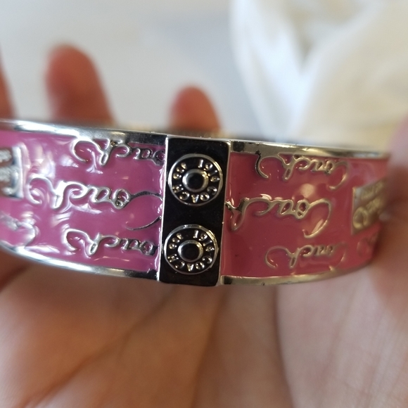 Coach Hinged bangle - Picture 5 of 5
